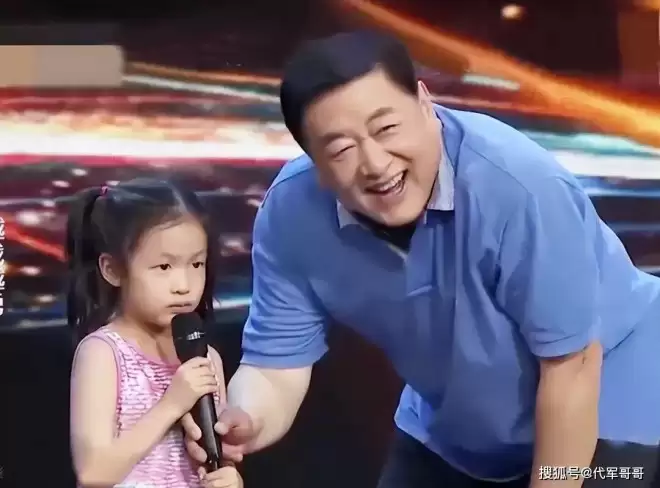 刘斌：经历三段失败婚姻，如今独自照顾三个孩子