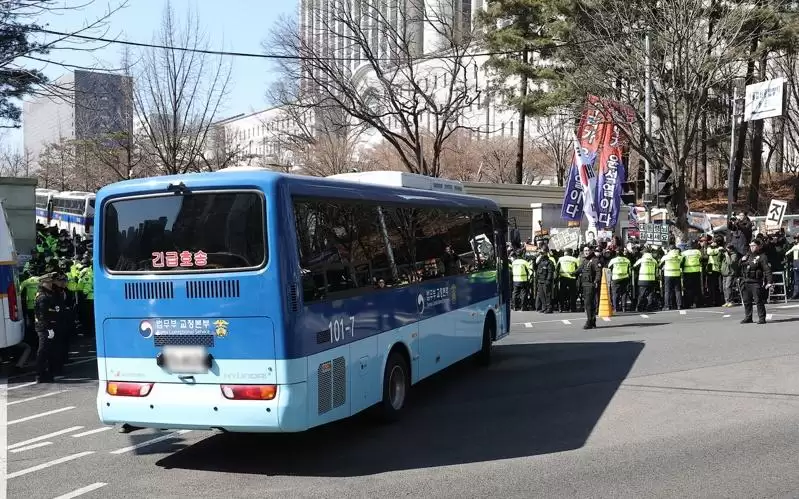 南韩法院裁定内乱罪成立 尹锡悦一审被判无期徒刑