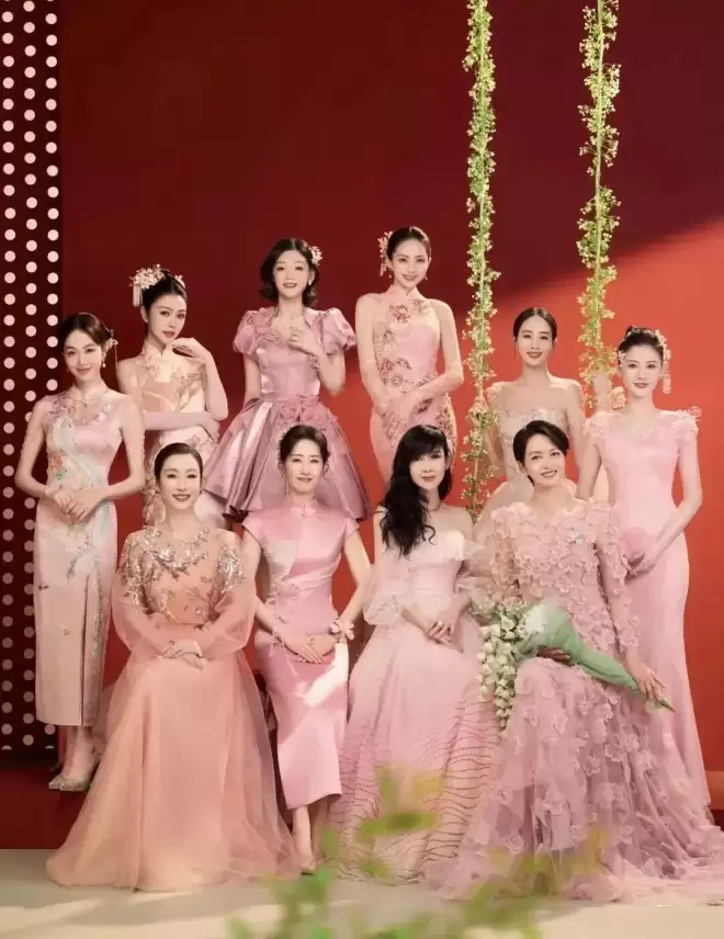 不愧是今年春晚最美的节目，女神们真的美爆啦！