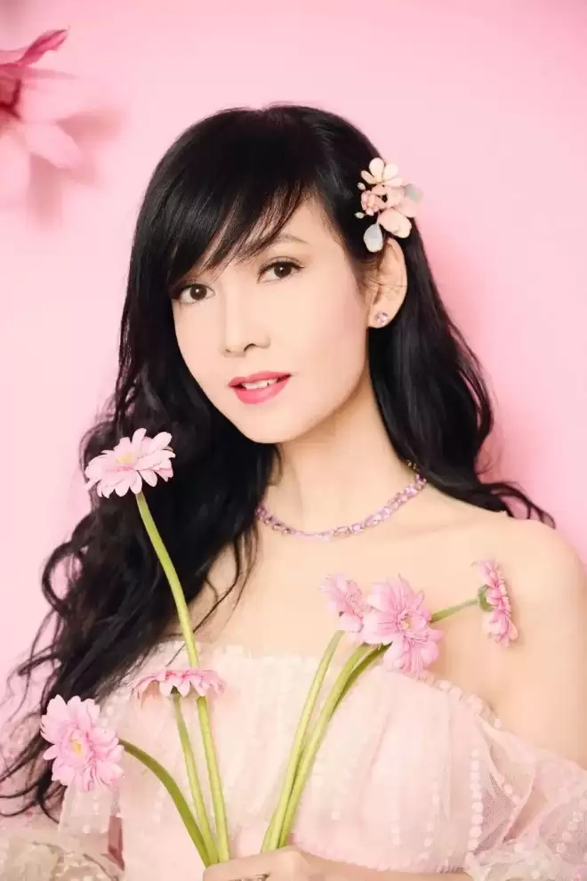 不愧是今年春晚最美的节目，女神们真的美爆啦！