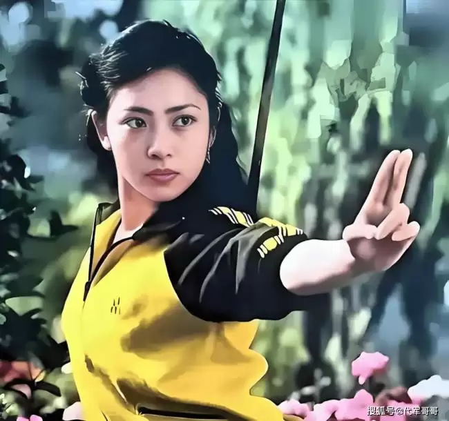64岁黄秋燕近况：给李连杰生2女 再婚重获幸福