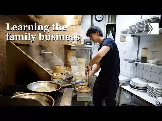 厉害！放弃金融梦接手父亲老店 加国华裔青年回归厨房练大厨