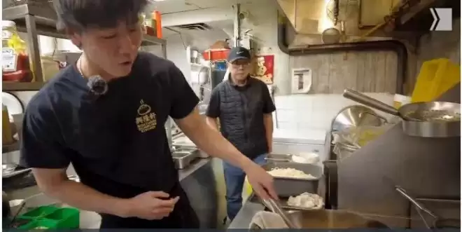 厉害！放弃金融梦接手父亲老店 加国华裔青年回归厨房练大厨