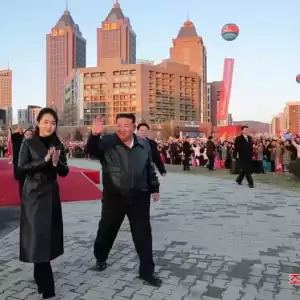 传金正恩爱女金主爱任“飞弹总局局长”