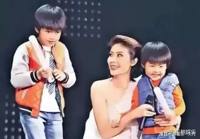 香港天后陈慧琳两子照曝光,大儿子被指像韩星,老公胡子邋遢,缺席的她才是真赢家
