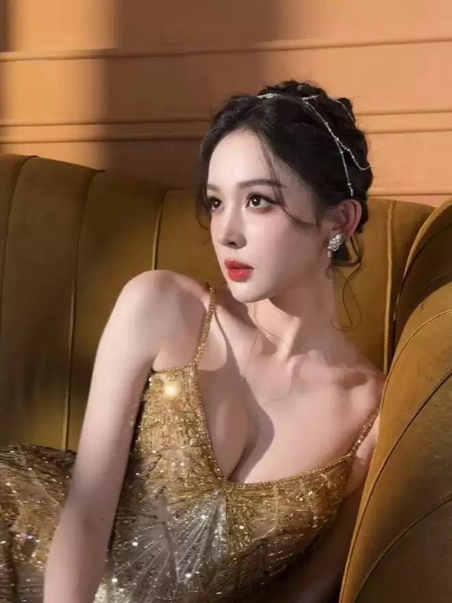 红毯封神的娜扎，为何作品始终配不上颜值？