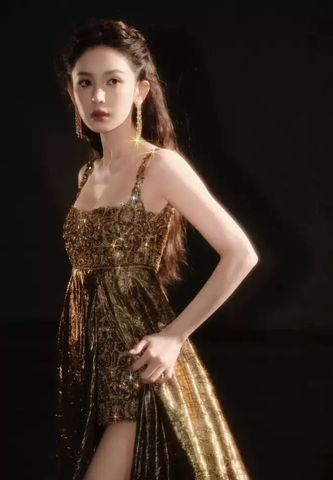 红毯封神的娜扎，为何作品始终配不上颜值？