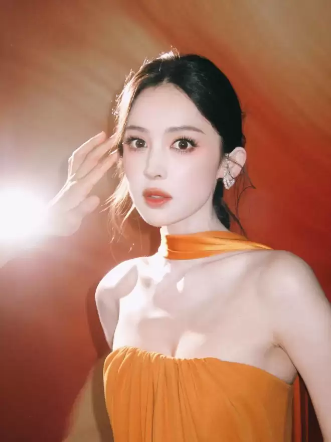 红毯封神的娜扎，为何作品始终配不上颜值？