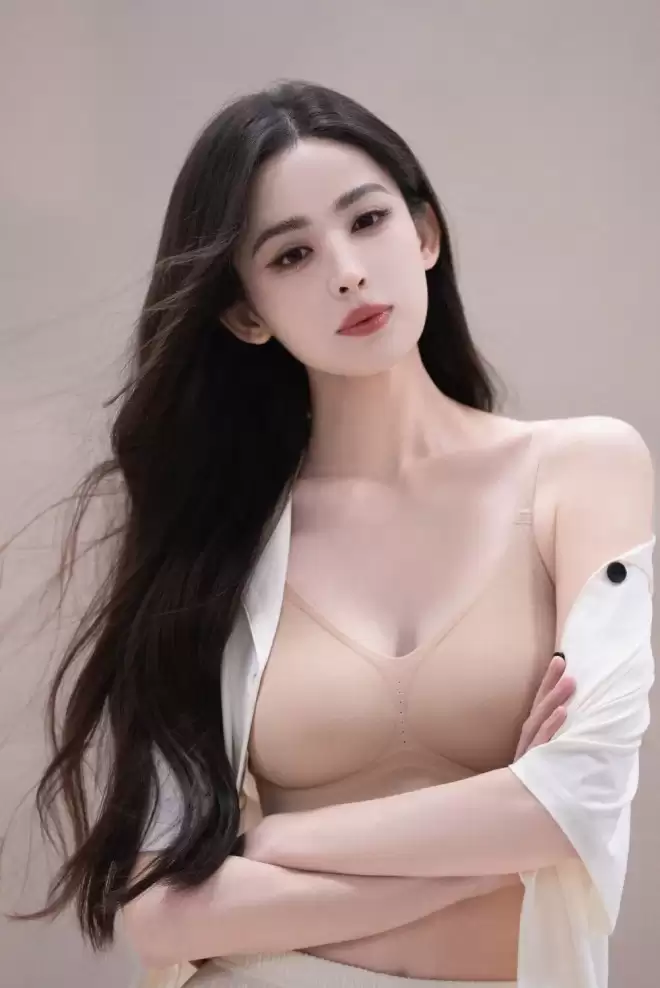 红毯封神的娜扎，为何作品始终配不上颜值？