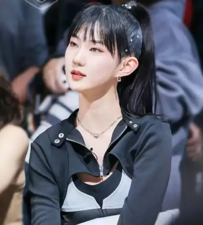 黄晓明学精了！新女友怕被扒清空所有账号，跟叶珂是离婚不是分手