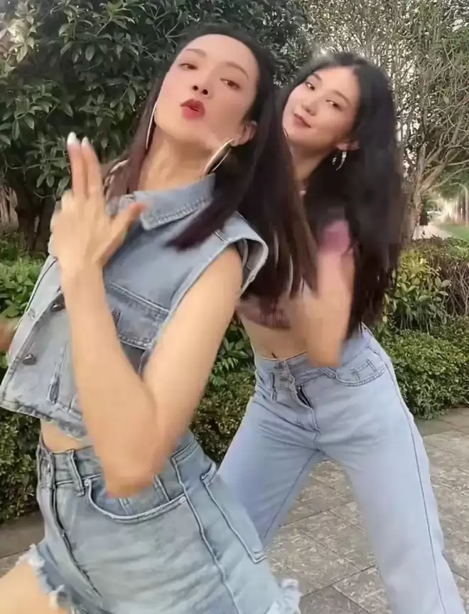 黄晓明学精了！新女友怕被扒清空所有账号，跟叶珂是离婚不是分手