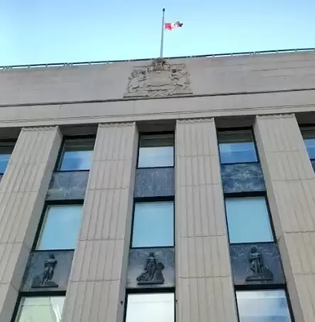 加拿大经济四季度意外萎缩，全年增长创疫情以来最慢，央行或降息
