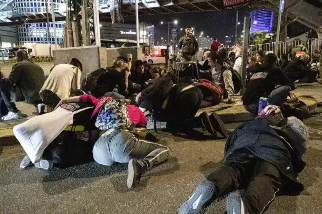 客户刚收货，还没打尾款就被炸死了，义乌也难