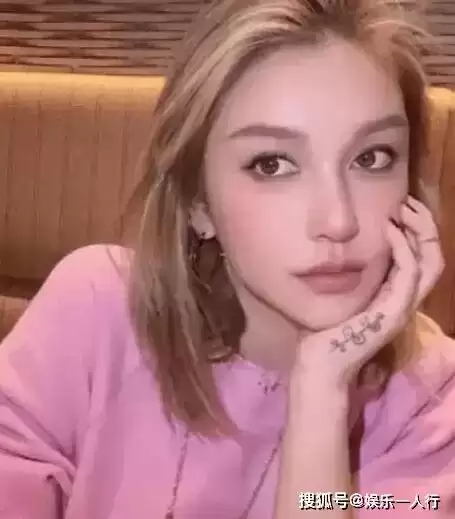 薛之谦张杰纠纷后续，当事女主被官方禁言