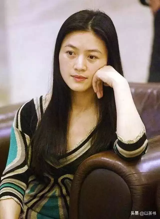 继承富豪丈夫130亿遗产，将女儿养成名媛
