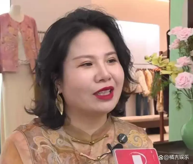 700元起家…90后单亲妈摆摊年赚千万 今年“小目标”1亿