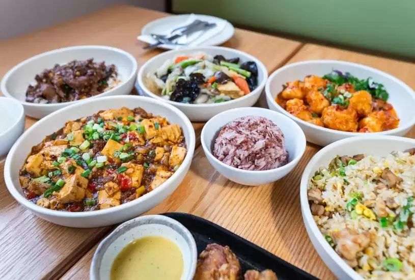 【有“镬气”】标榜正宗中菜新食肆温哥华开业&nbsp; Happy Hour 5元起