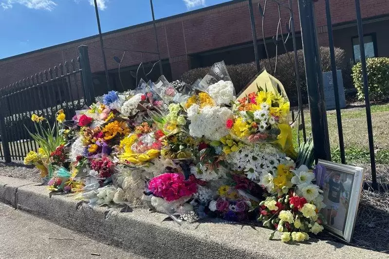乔州生恶搞卫生纸绊倒师被撞亡 家属一原因求勿控罪