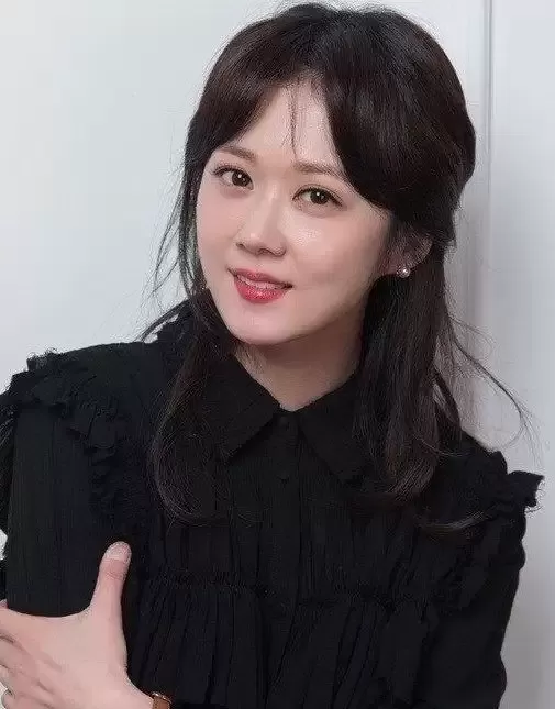 张娜拉被误传死讯急澄清  前公司有员工轻生爆“投资纠纷”