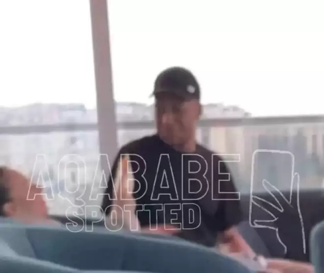知名球星姆巴佩被曝与西班牙女星艾斯特热恋！多张约会亲密照曝光