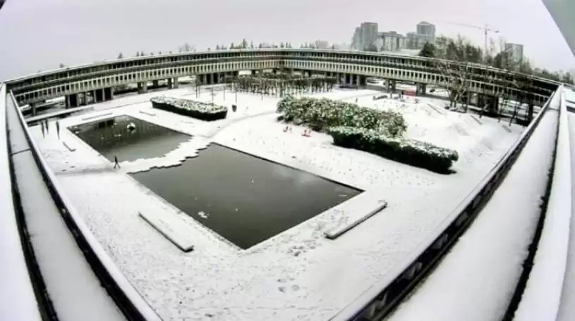 本拿比白雪皑皑 &nbsp;为何环境部仍认定大温今冬未下雪？