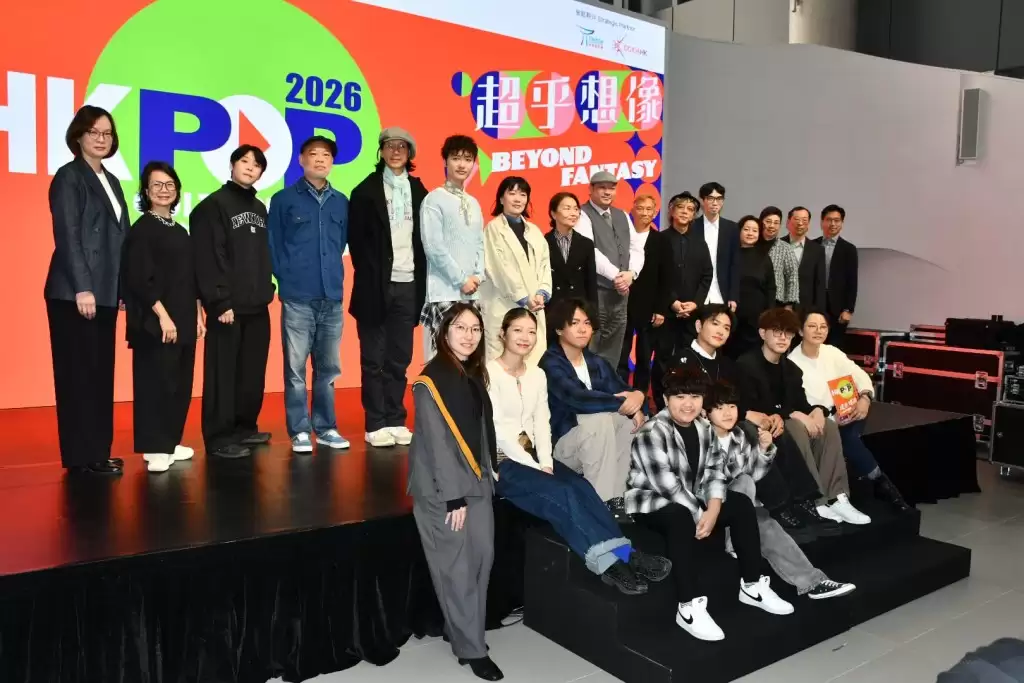 张国荣收$1拍《流星语》导演张之亮感难忘  范卓贤唱户外骚曝光率日增