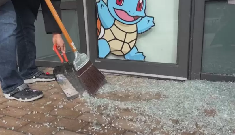 Pokémon卡店开业半年3遭爆窃   本拿比陈老板苦难眠