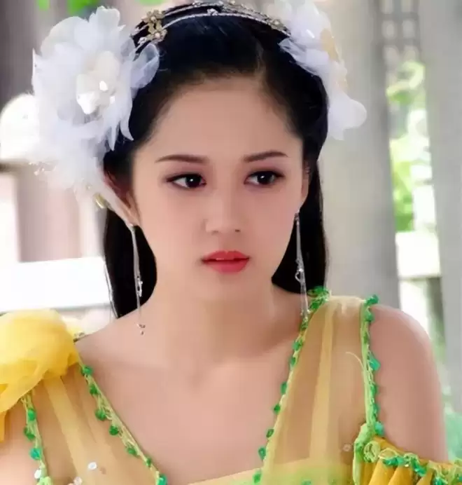 一年被潜规则300次？张娜拉的私生活谣言有多离谱