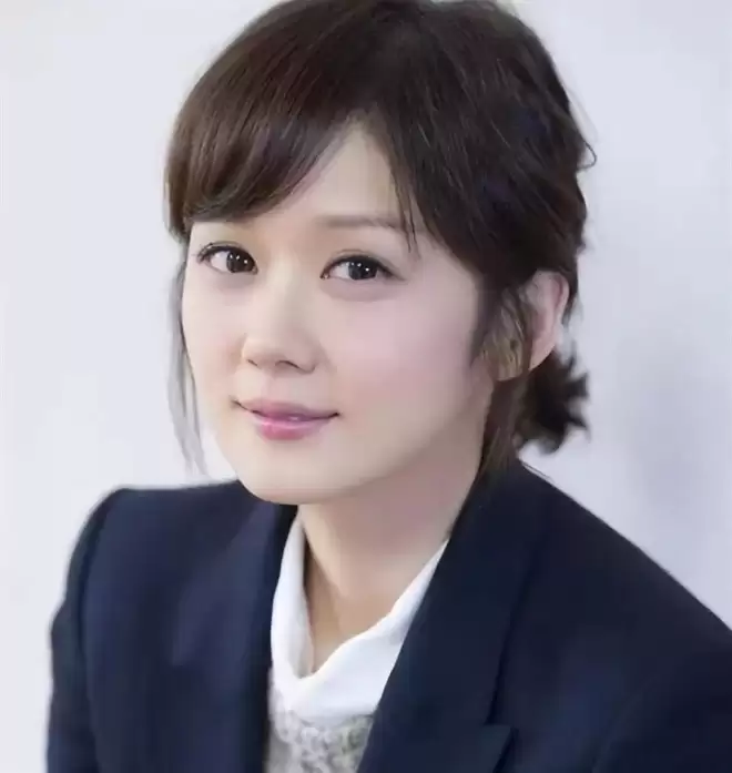一年被潜规则300次？张娜拉的私生活谣言有多离谱