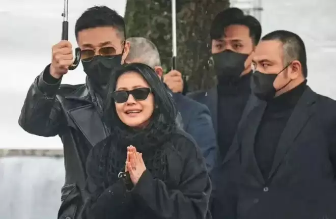 大S走后一年多，终于看懂徐家：可怜之人必有...