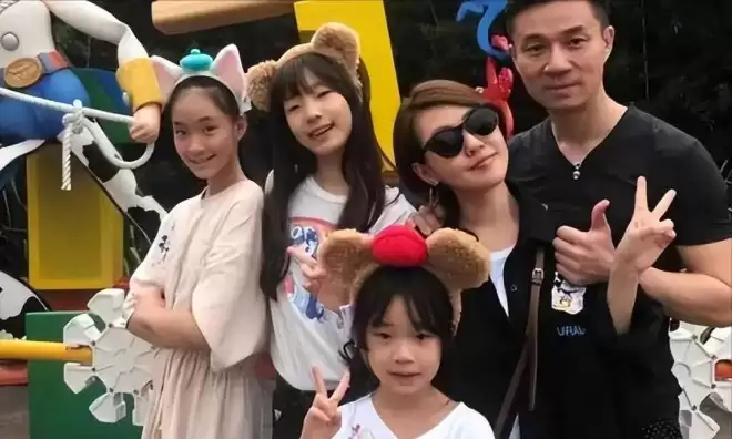 大S走后一年多，终于看懂徐家：可怜之人必有...