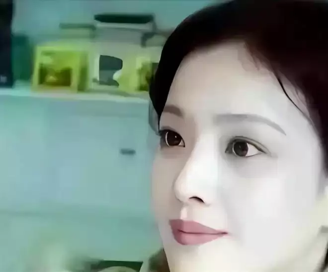 刘亦菲母亲刘晓莉：今66岁仍单身，长得比女儿还漂亮