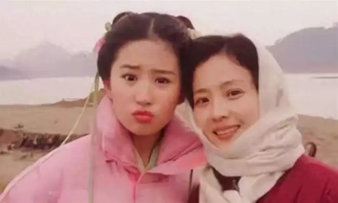 刘亦菲母亲刘晓莉：今66岁仍单身，长得比女儿还漂亮