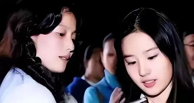 刘亦菲母亲刘晓莉：今66岁仍单身，长得比女儿还漂亮