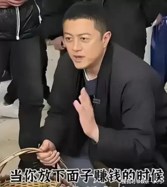 不装了！离婚5个月后，海哈金喜和李亚鹏高调认爱