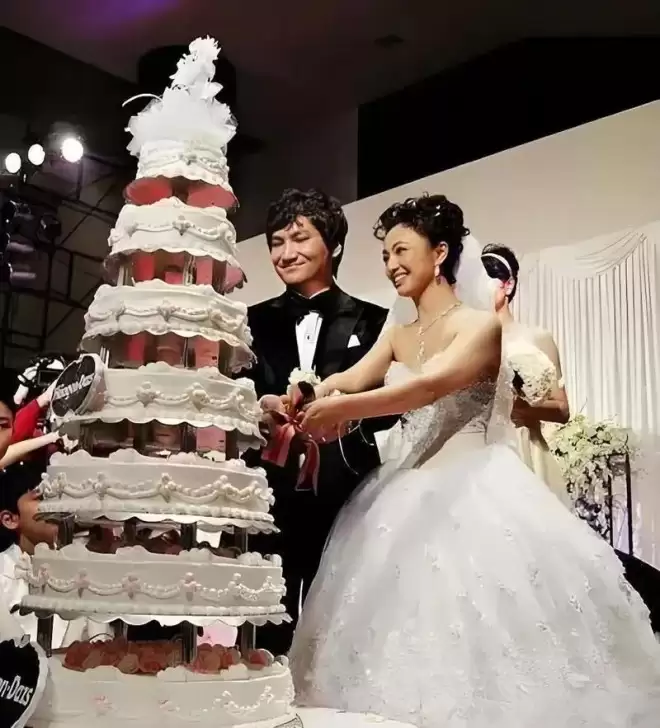 那些笑对衰老的70后女星，都曾美得令人窒息