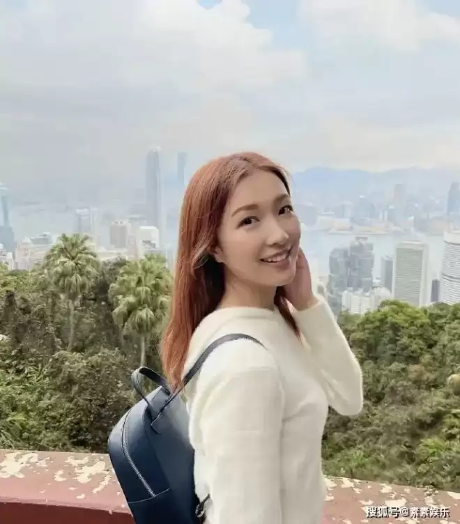 郭嘉文出售1.3亿豪宅，正式与李泽楷分手...