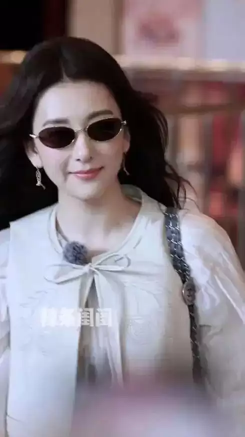 郭富城娇妻方媛首登综艺，穿搭引热议 ...
