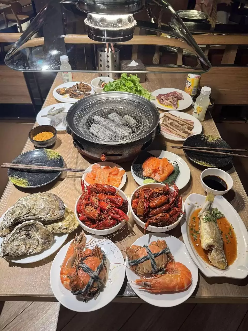 卷飞了的沈阳澡堂子，爆改好莱坞片场！