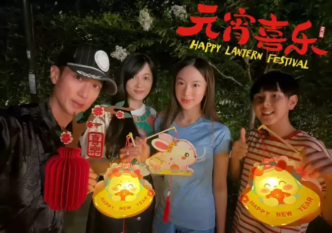吴尊疑举家移民墨尔本，13岁儿子疯长颜值高