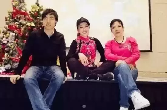 刘晓庆被亲外甥"造谣死亡"!亲妹妹希望她没有后代