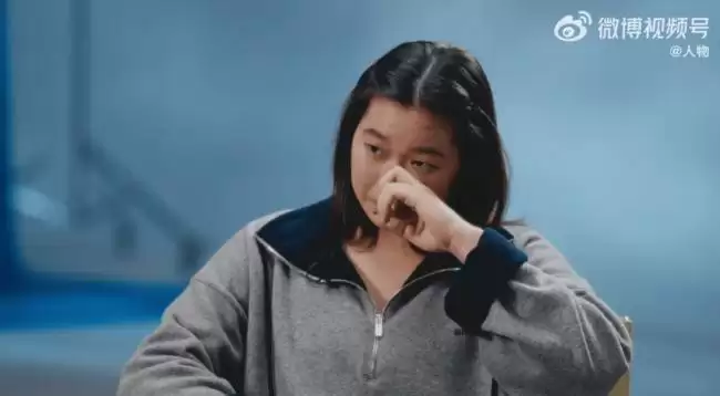 全红婵哭了：饿到不行，体重还是减不下来