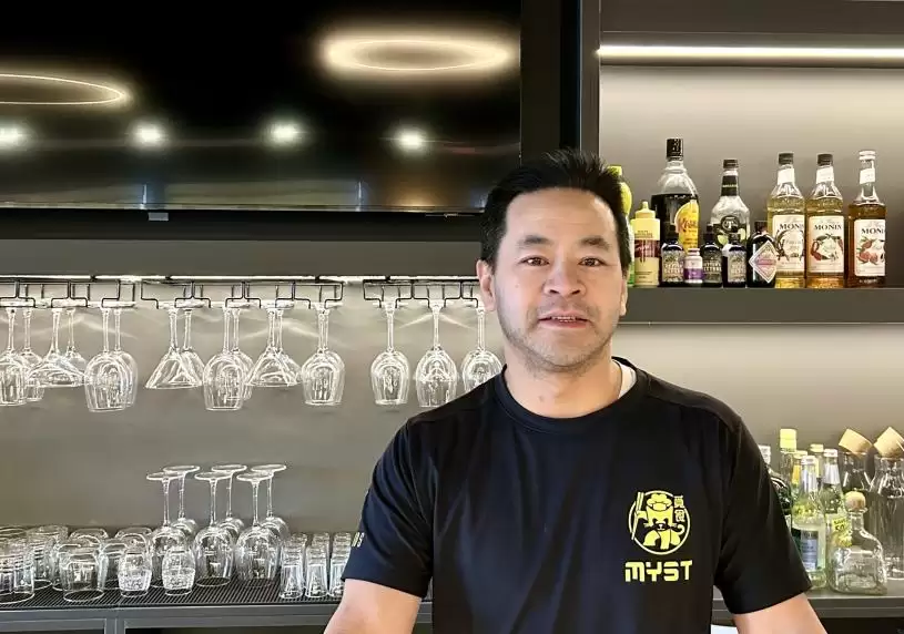 台湾小吃在大温华丽转型    时尚夜店风“觅食”兰里开幕