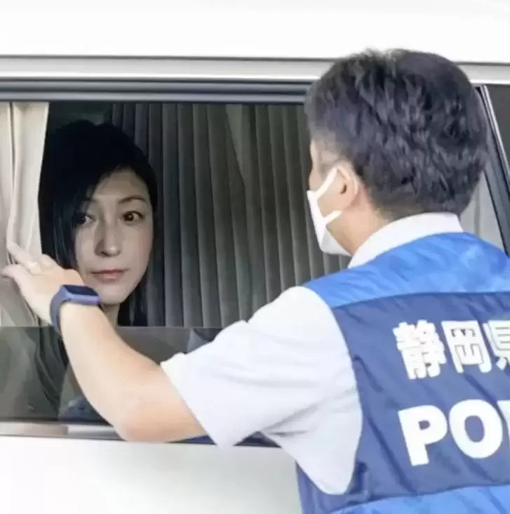 广末凉子宣布复出 承诺将彻底做好健康管理 去年超速驾驶导致车祸