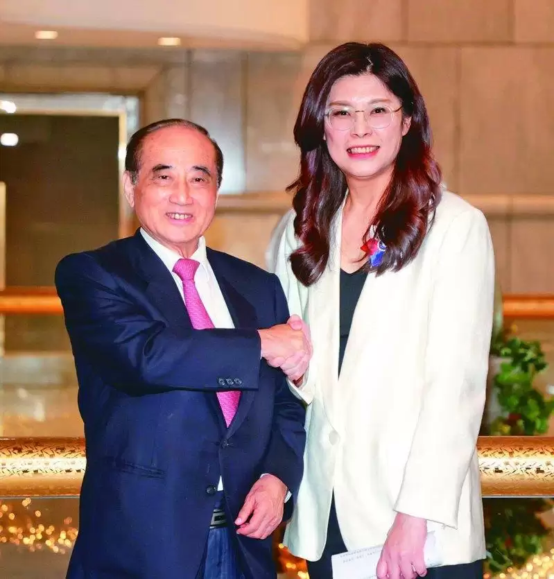 关键时刻“为所当为”王金平挺郑丽文访陆：理直气壮求太平