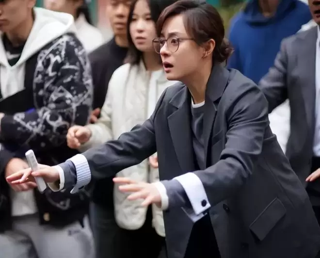 43岁孙俪再破天花板：她让整个娱乐圈“沉默”了