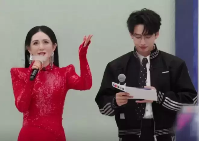 《浪姐7》：44岁谢娜给内娱“上了一课”：可以癫