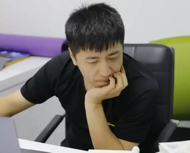 张雪峰前妻终于表态！称只想和女儿安静生活...