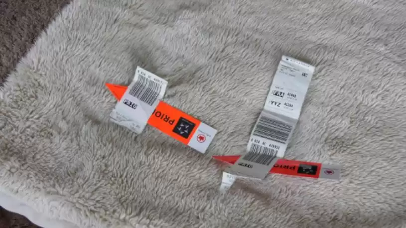 行李被加航员工冒用运毒　温尼辟夫妇讲述遭误控被扣12小时经过