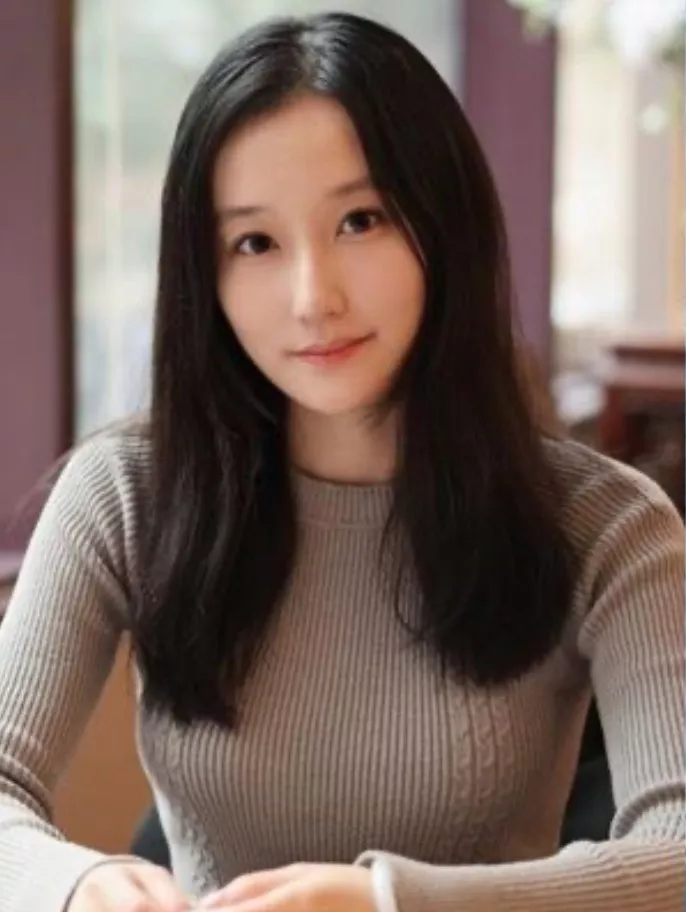 习郑会国民党方最大亮点 30岁“美女刺客”背景曝光